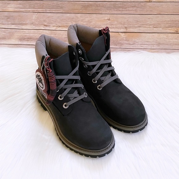 Timberland Women’s Premium 6 Inch Waterproof Black Boots - Picture 2 of 8